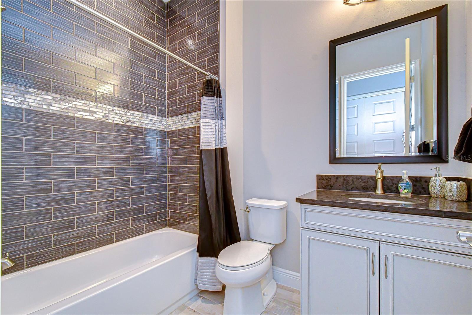 HAWKS FERN - Residential