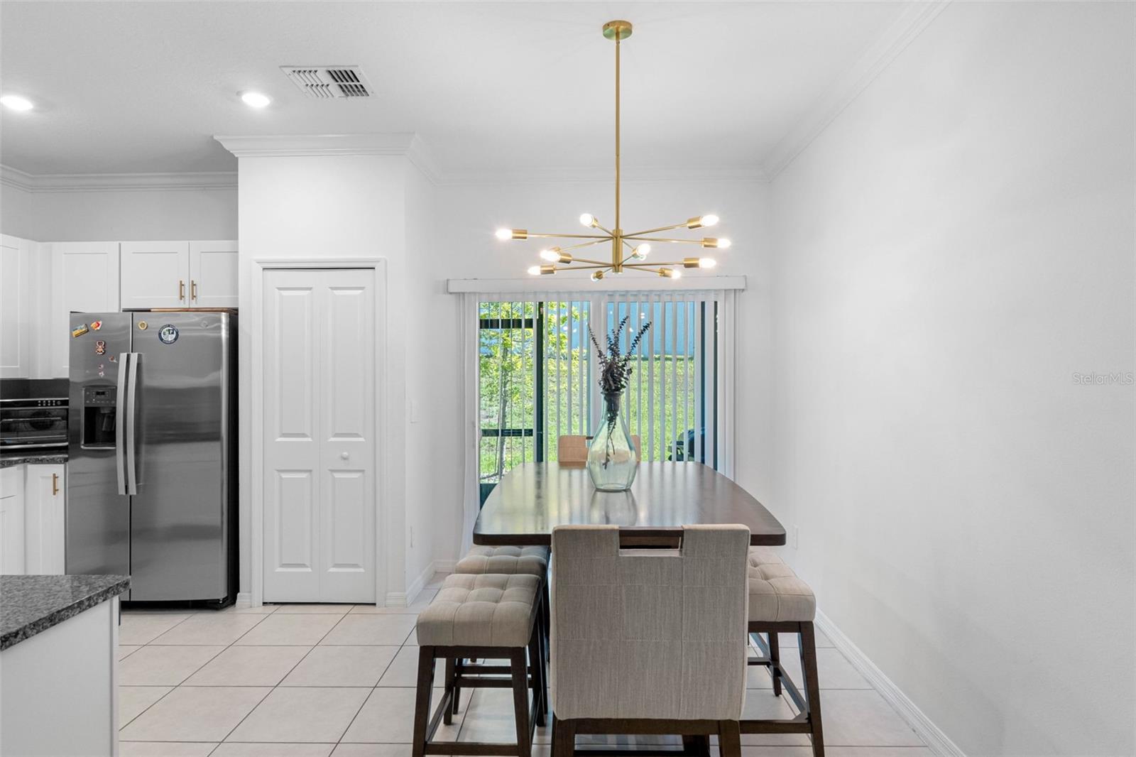 ABBOTT SQUARE PH 2 - Residential