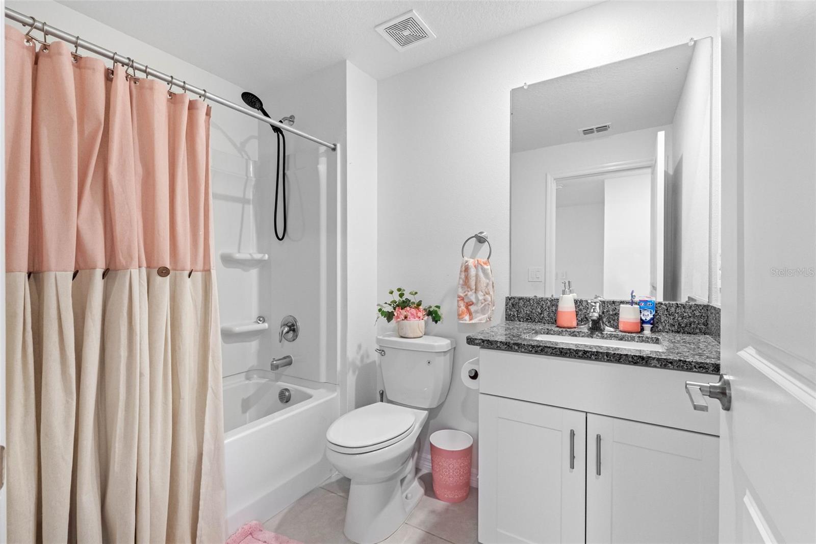 ABBOTT SQUARE PH 2 - Residential