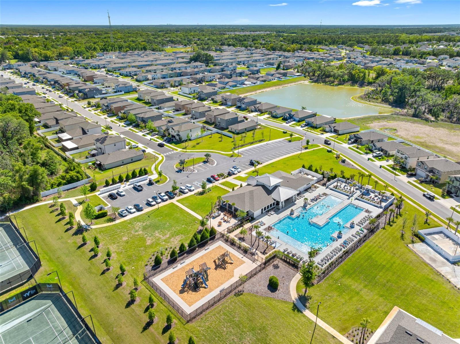 ABBOTT SQUARE PH 2 - Residential