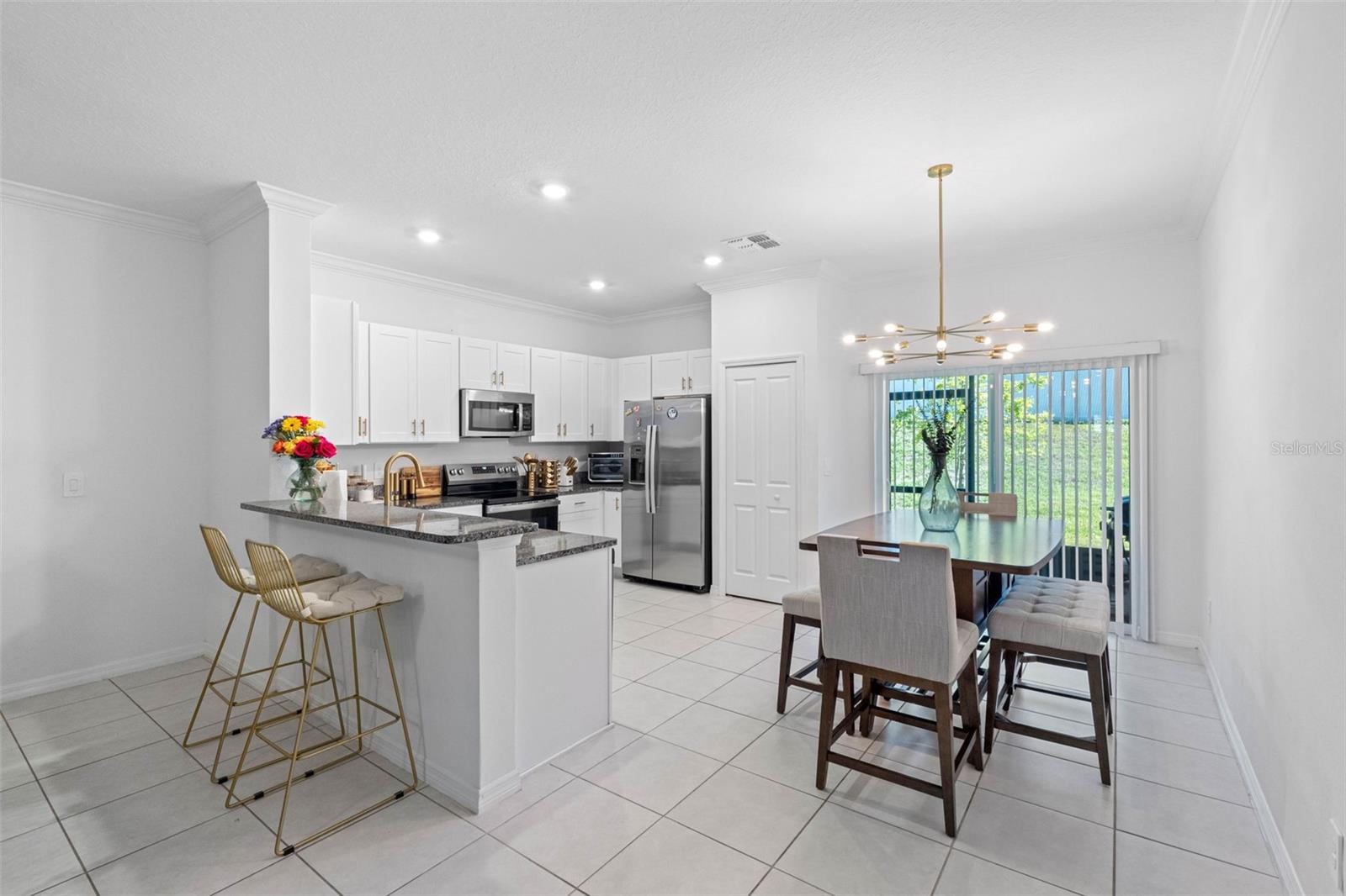 ABBOTT SQUARE PH 2 - Residential