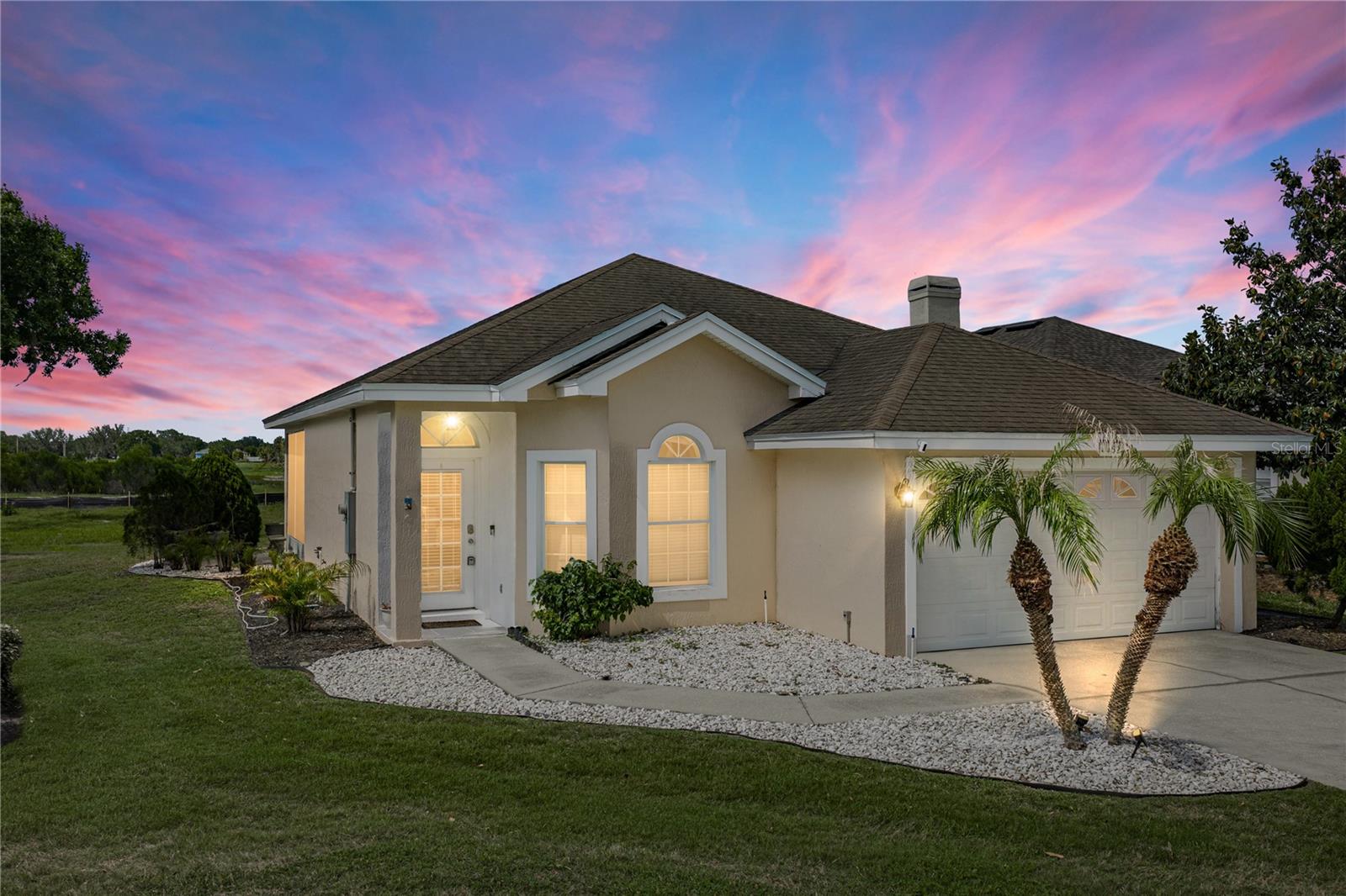 FAIRWAY OAKS PB 92 PGS 30 & 31 - Residential