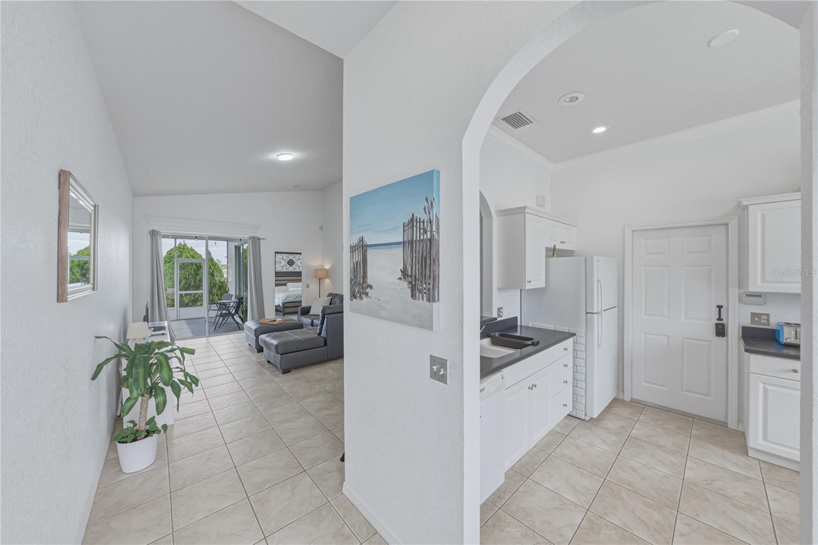 FAIRWAY OAKS PB 92 PGS 30 & 31 - Residential
