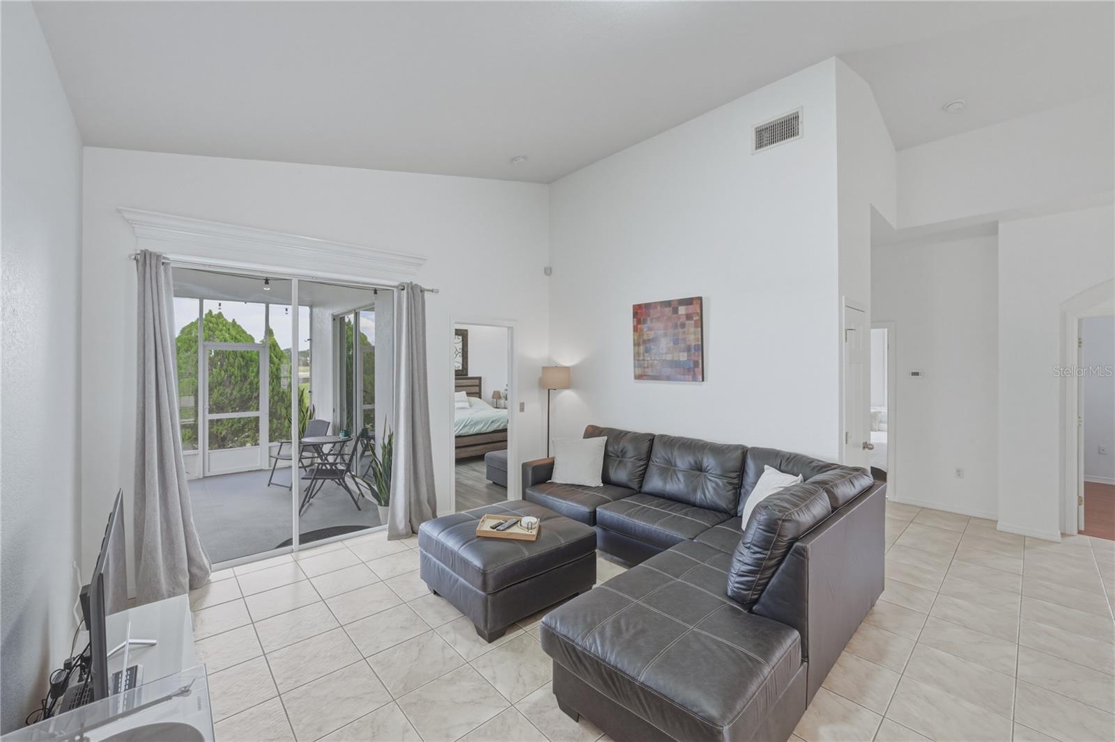 FAIRWAY OAKS PB 92 PGS 30 & 31 - Residential