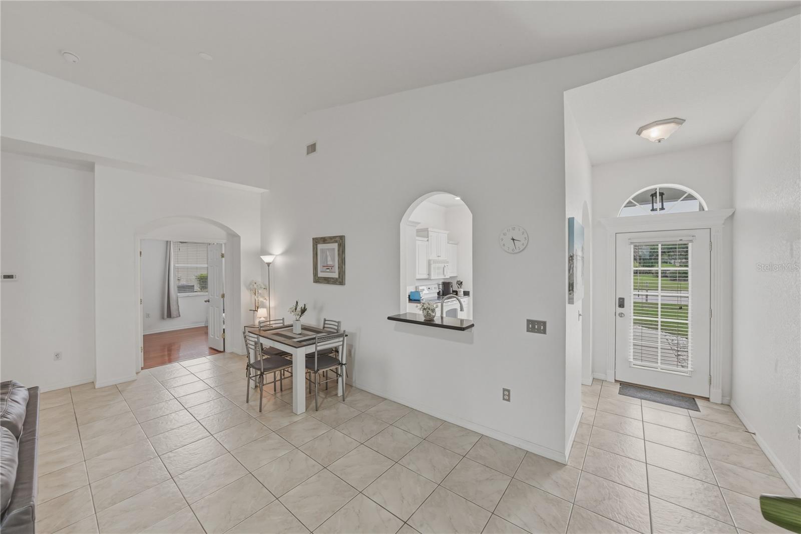 FAIRWAY OAKS PB 92 PGS 30 & 31 - Residential