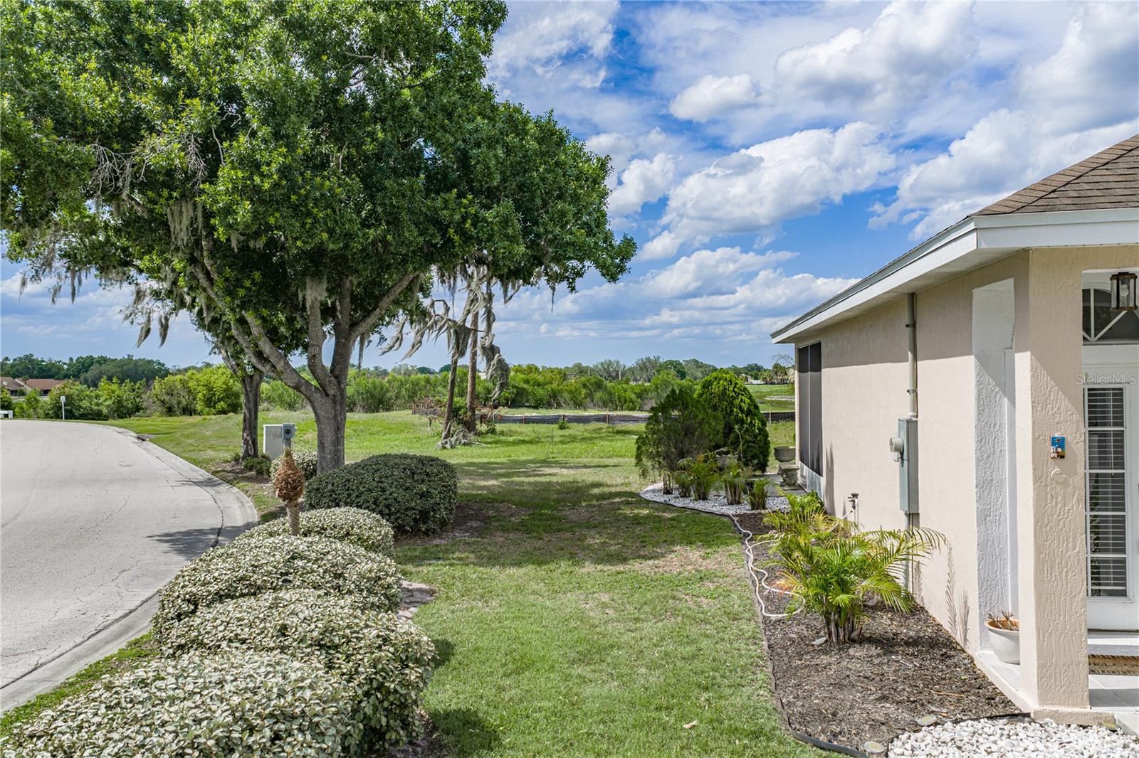 FAIRWAY OAKS PB 92 PGS 30 & 31 - Residential