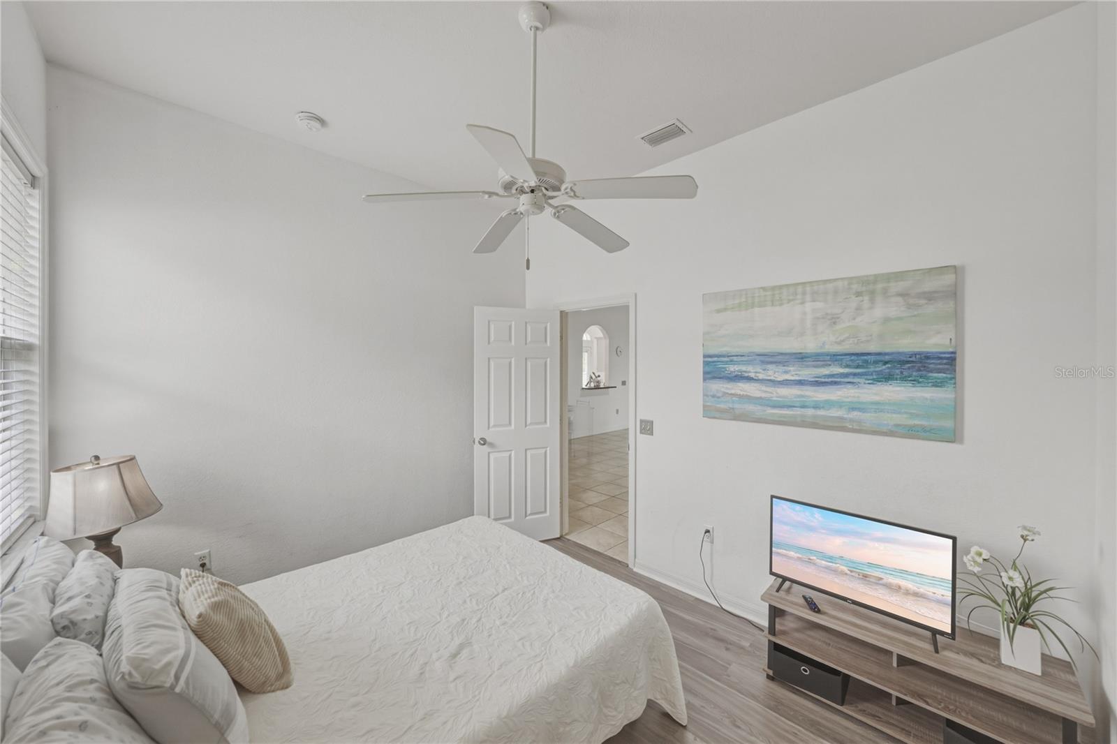 FAIRWAY OAKS PB 92 PGS 30 & 31 - Residential