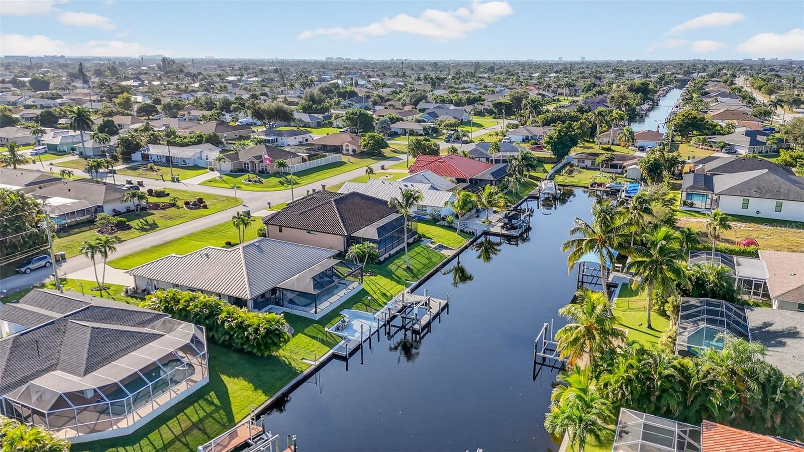 CAPE CORAL - Residential