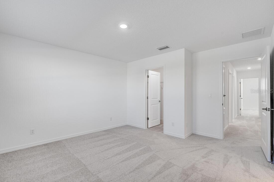 TOWNHOMES AT AZARIO - Residential