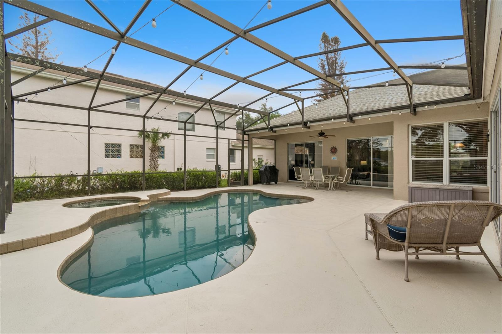 SAND LAKE POINT - Residential