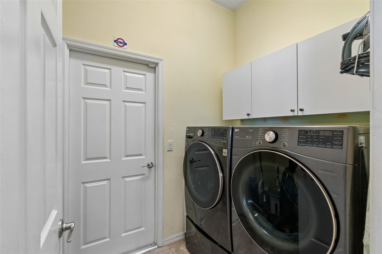 SAND LAKE POINT - Residential