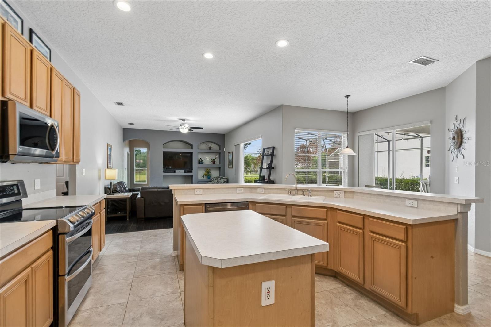 SAND LAKE POINT - Residential