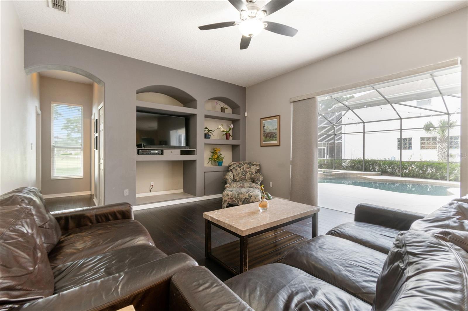 SAND LAKE POINT - Residential