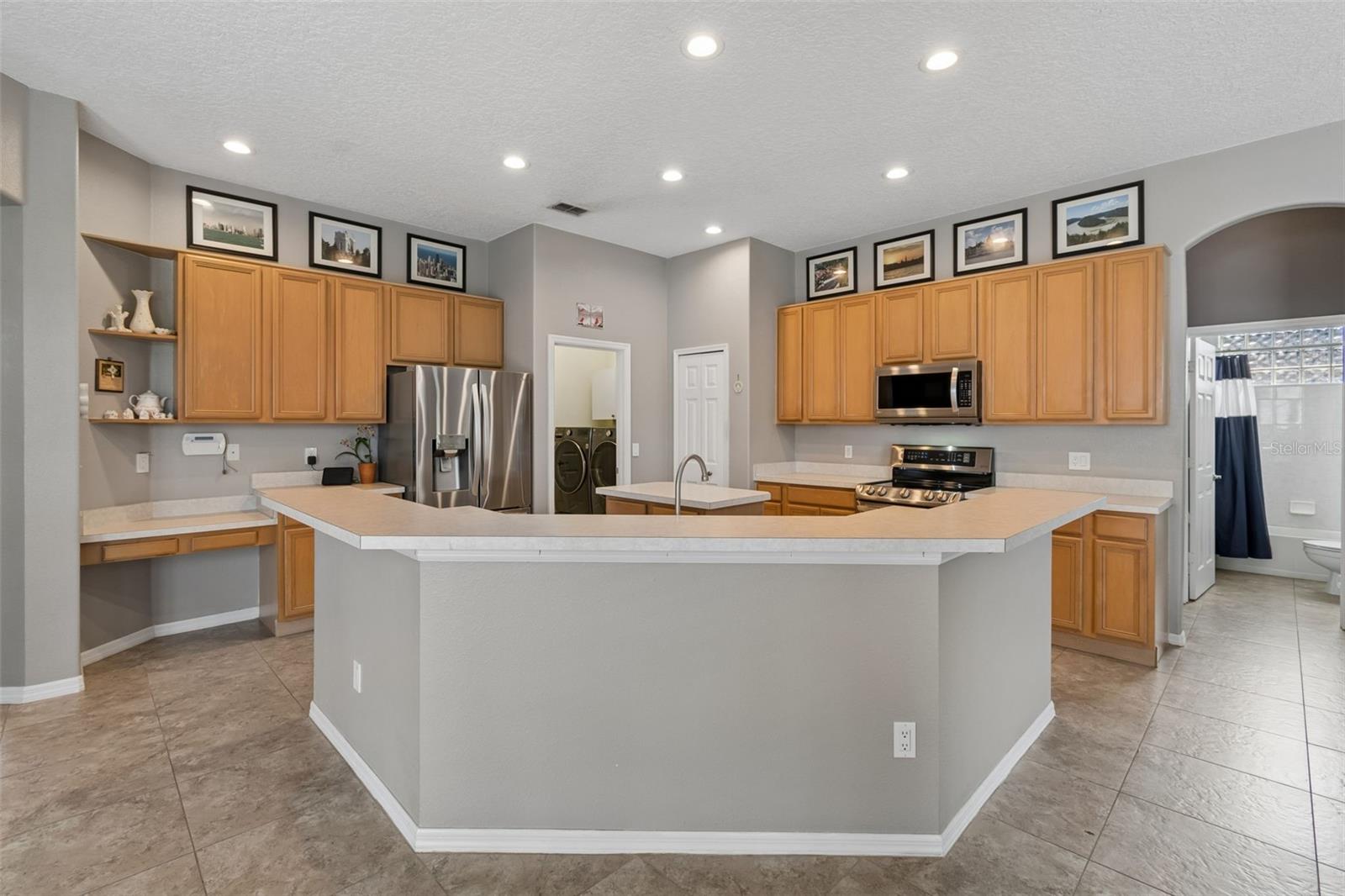 SAND LAKE POINT - Residential