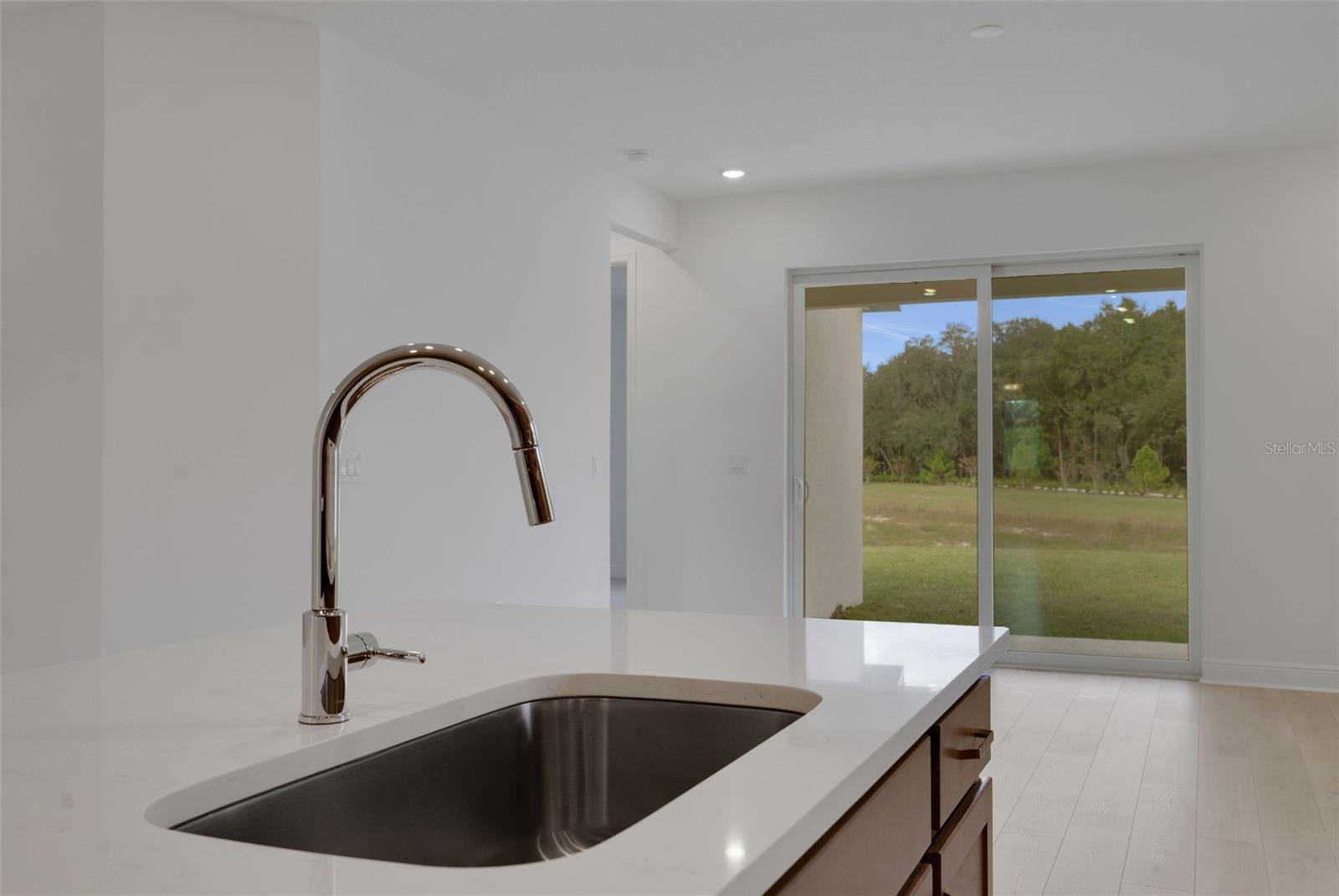 RESERVES AT HAMMOCK OAKS - Residential