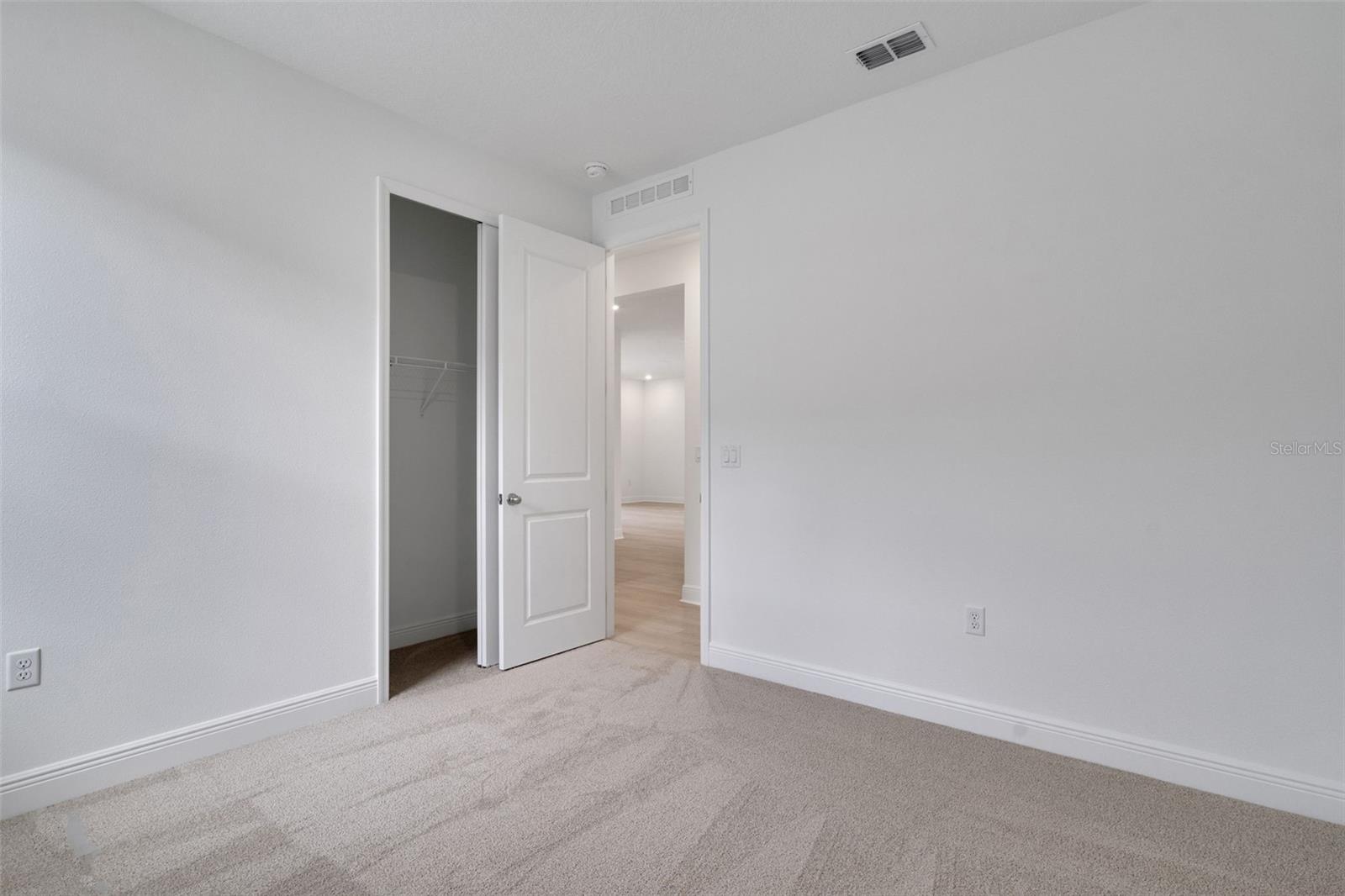 RESERVES AT HAMMOCK OAKS - Residential