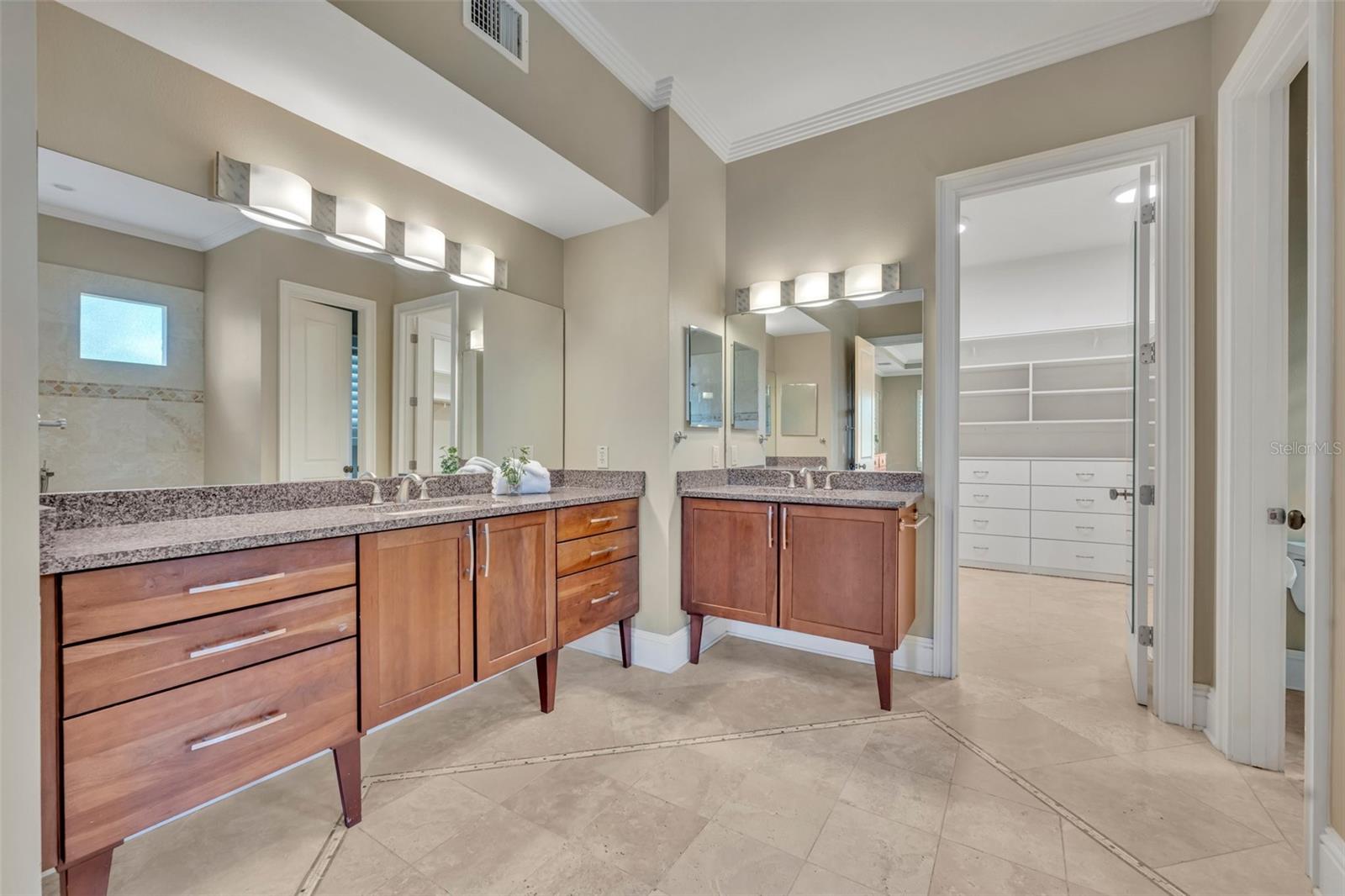 VIRGINIA HEIGHTS - Residential