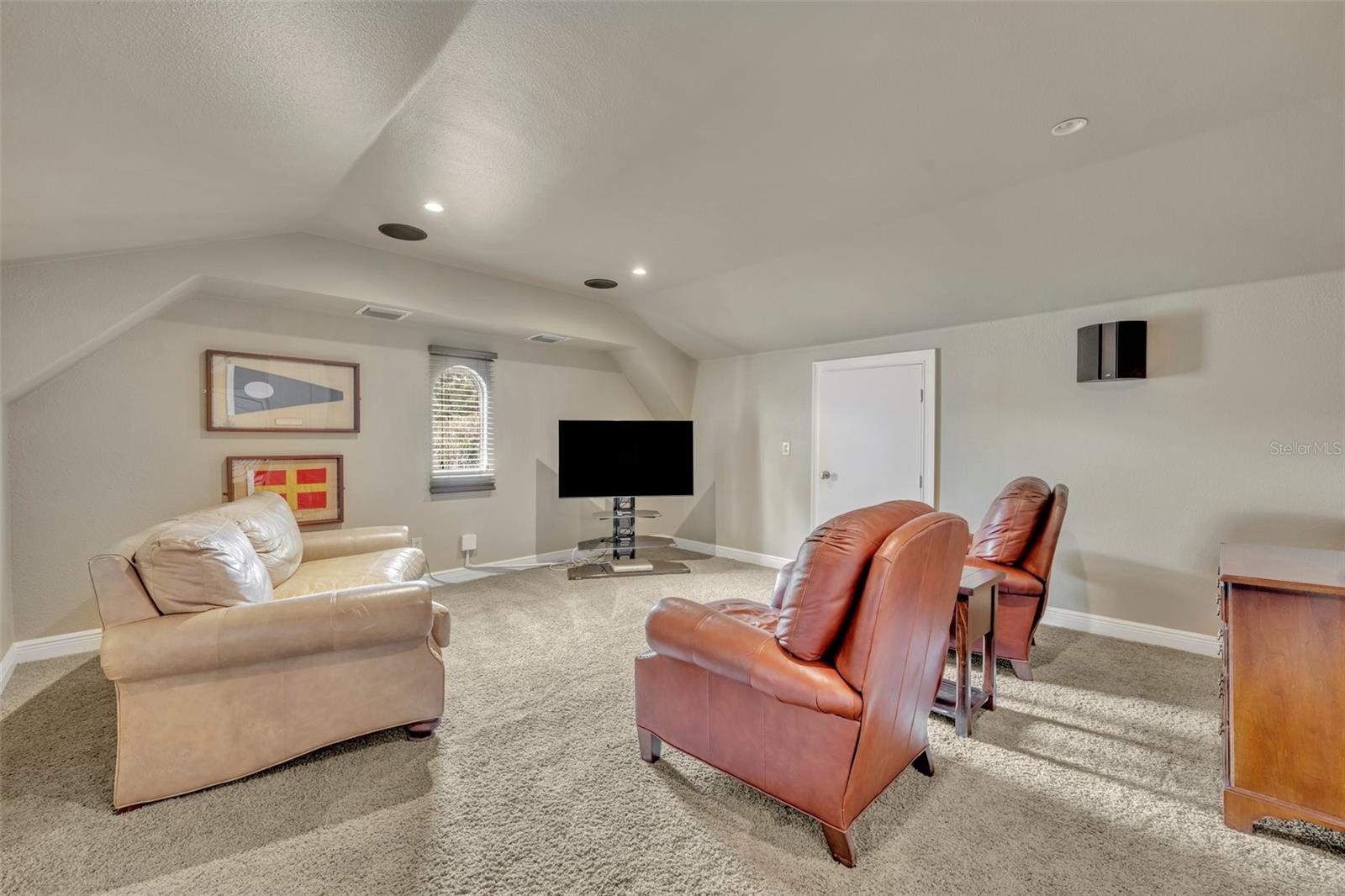 VIRGINIA HEIGHTS - Residential