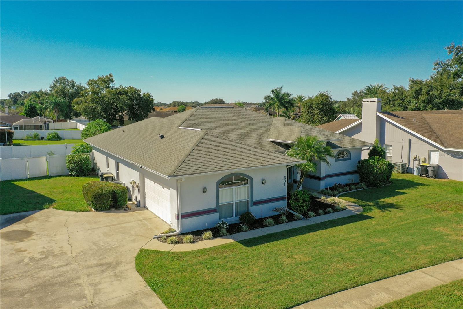 HUNTERS RUN PH 02 - Residential Lease