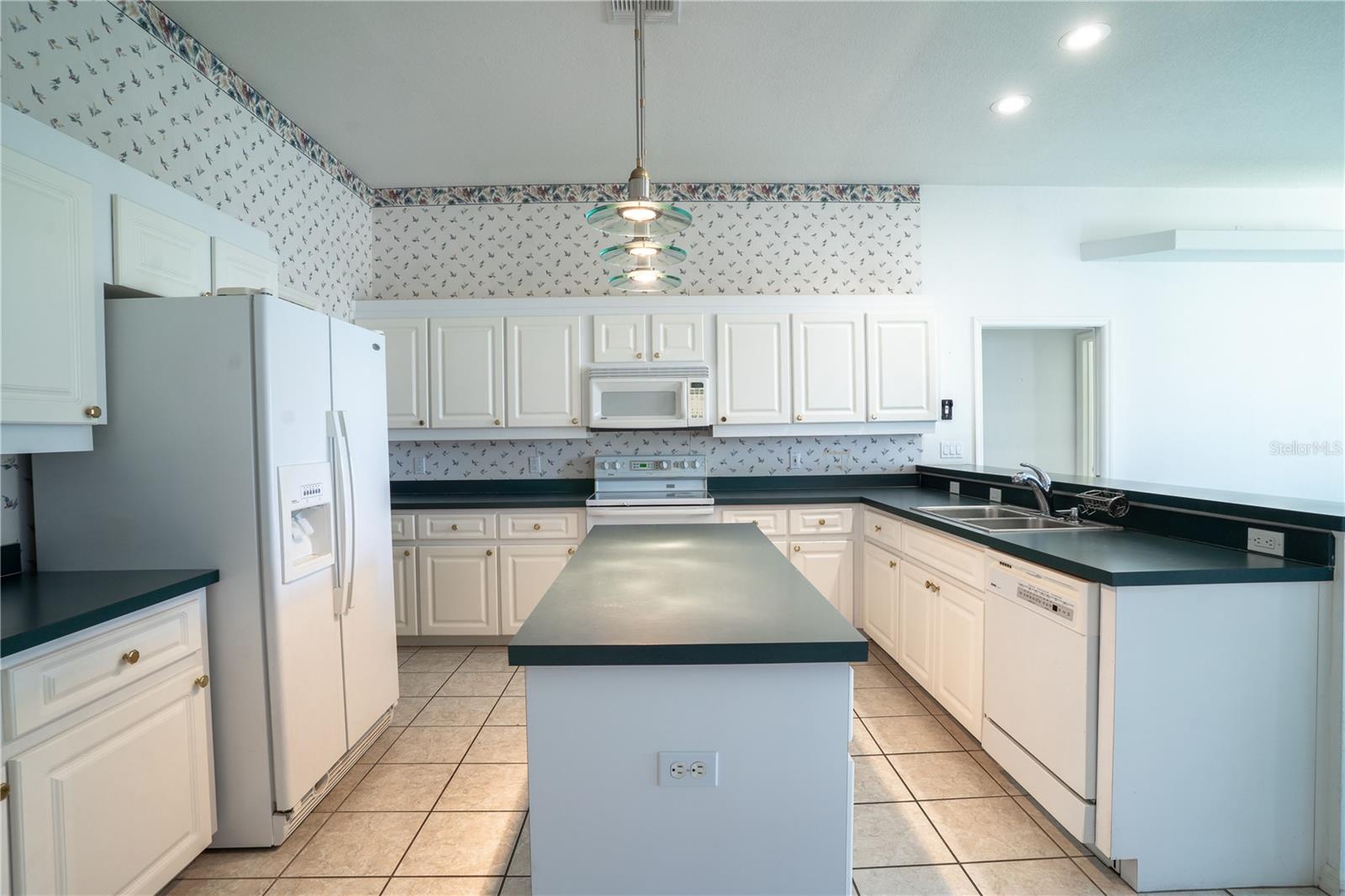 HUNTERS RUN PH 02 - Residential Lease