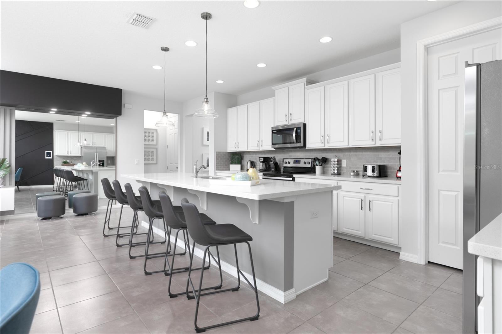 1720 SAWYER PALM PLACE