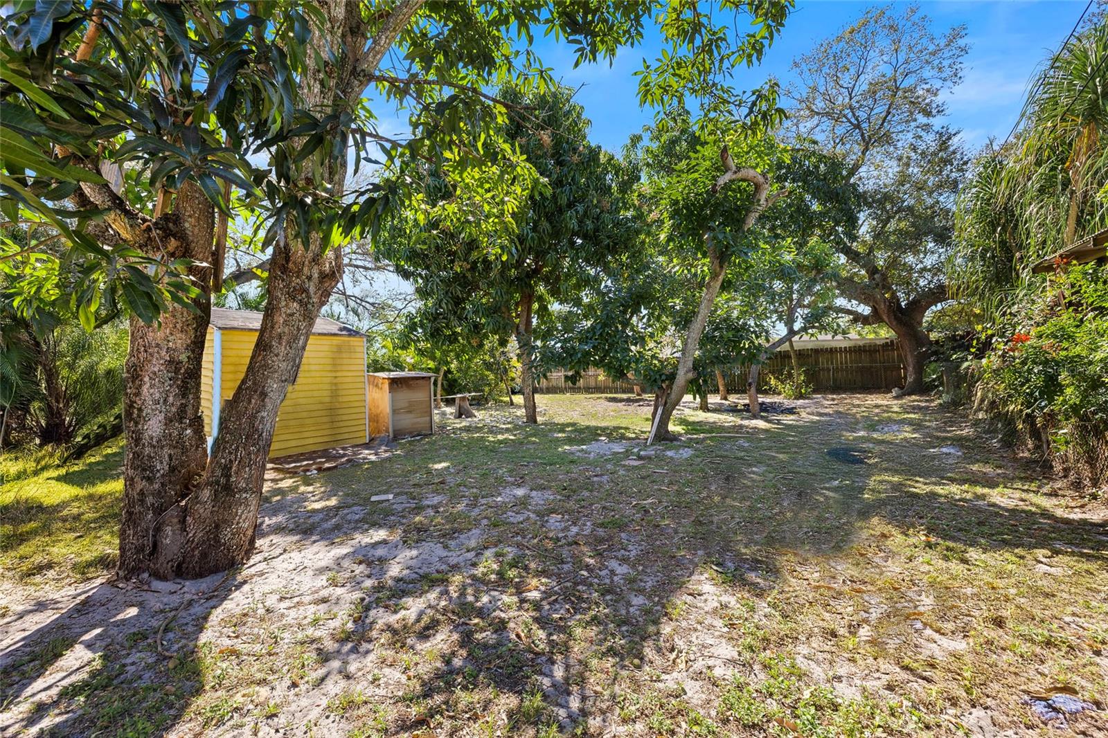 HOLLYWOOD ACRES 25-1 B - Residential