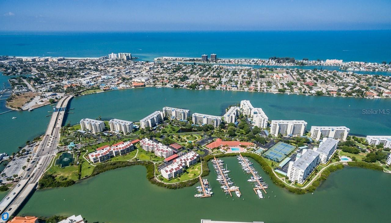 HARBOURSIDE - Residential Lease