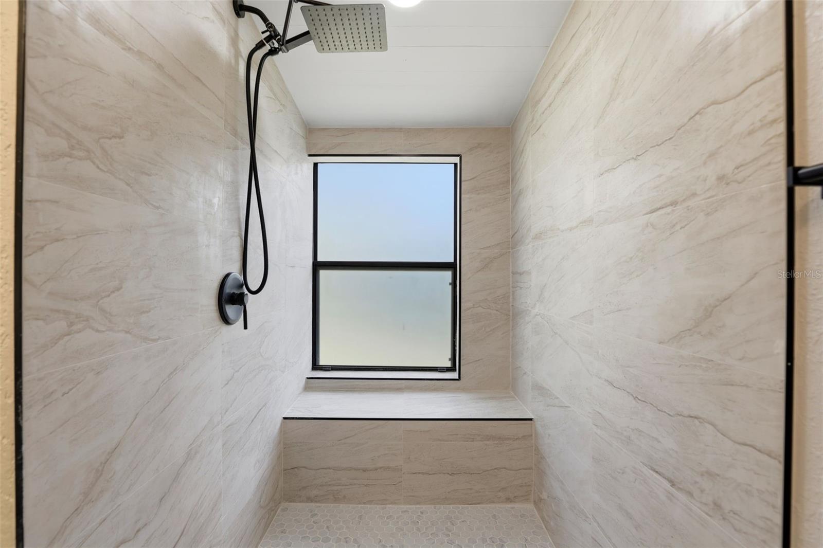 PLANTATION ESTATES UNIT 02 - Residential