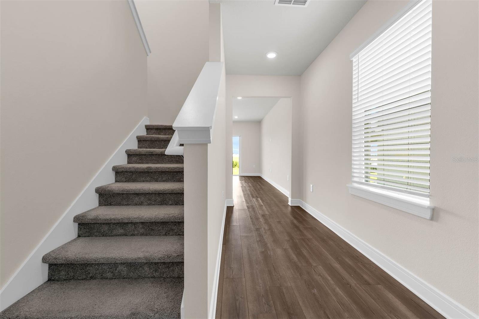 RIDGEVIEW PH 1 - Residential