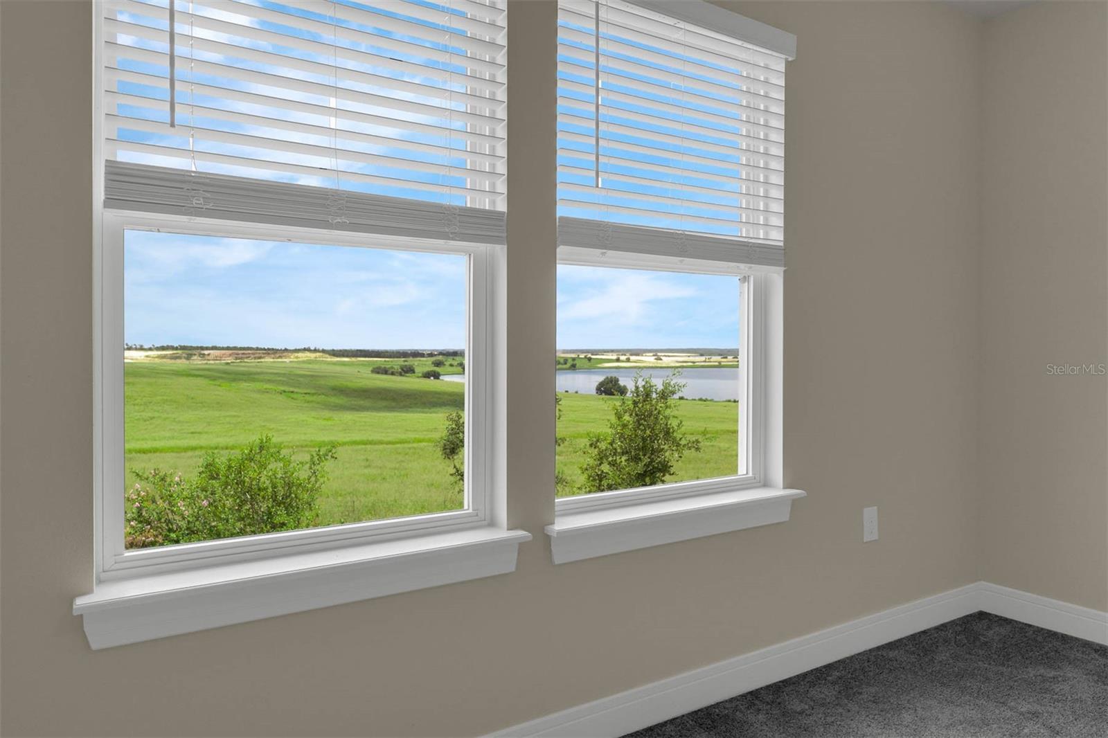 RIDGEVIEW PH 1 - Residential