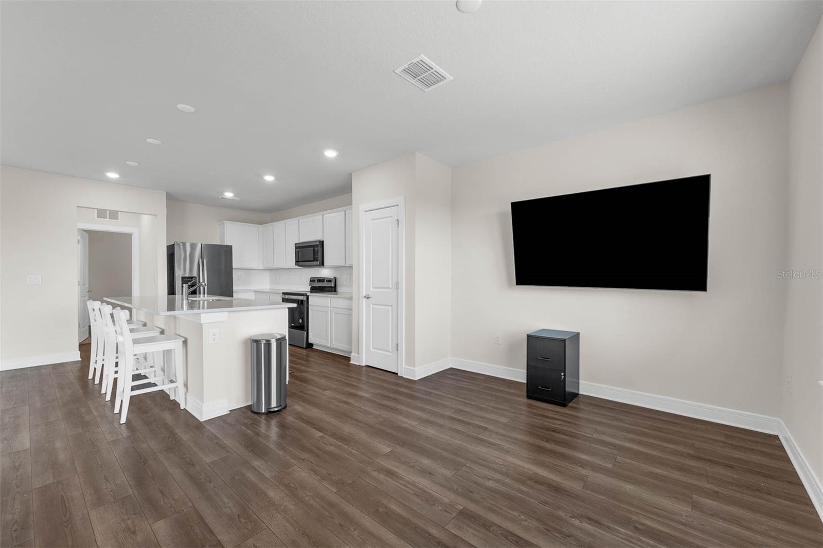 RIDGEVIEW PH 1 - Residential