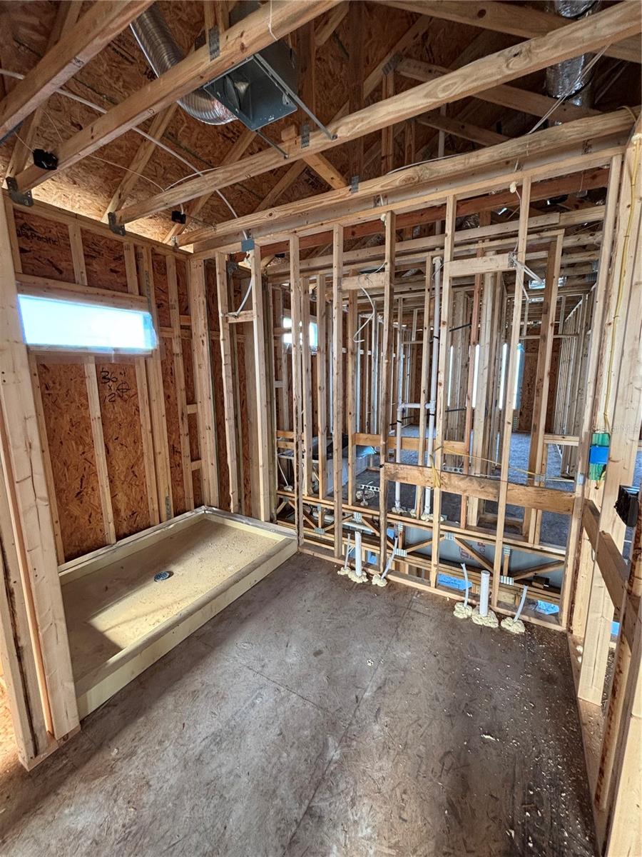 EMERALD LANDING AT WATERSIDE - Residential