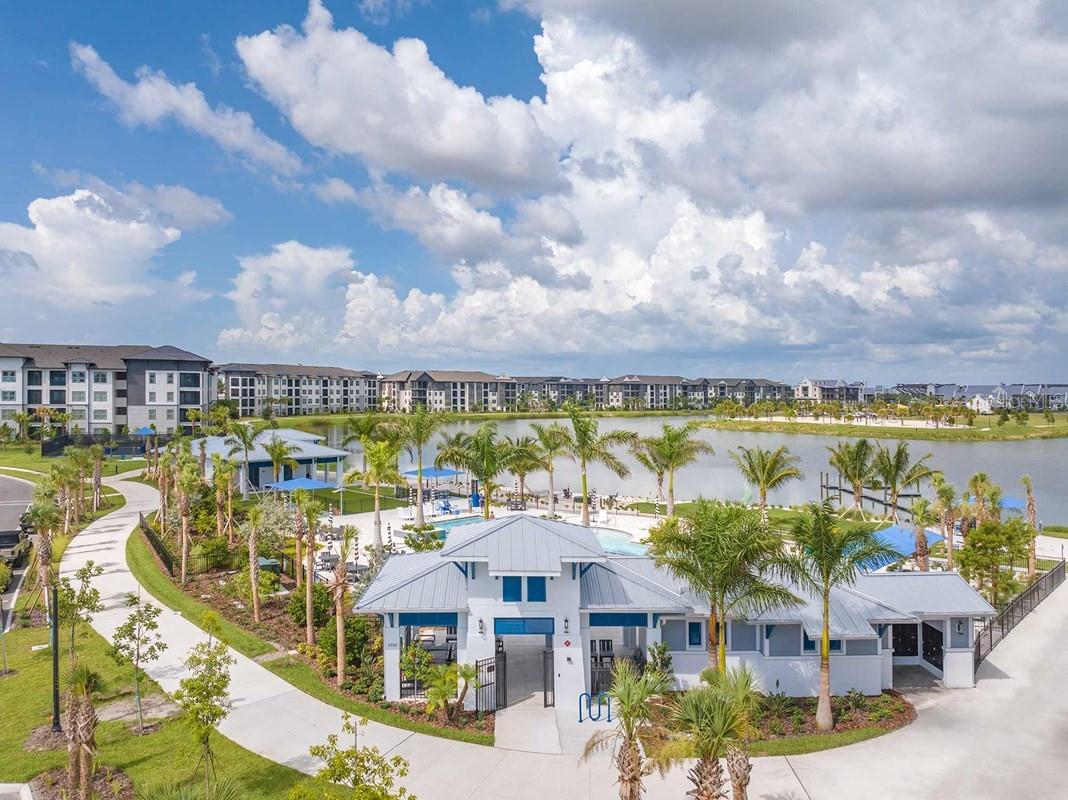 EMERALD LANDING AT WATERSIDE - Residential