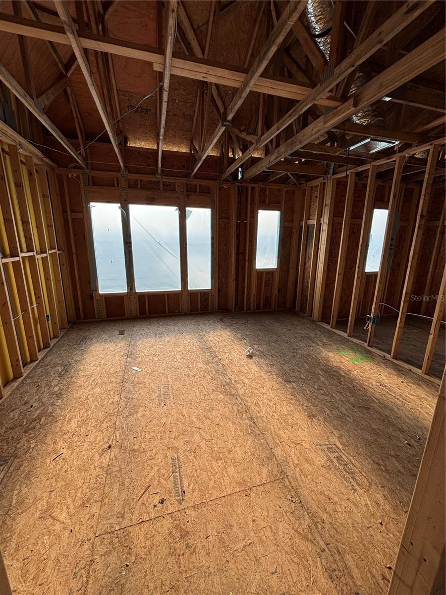 EMERALD LANDING AT WATERSIDE - Residential