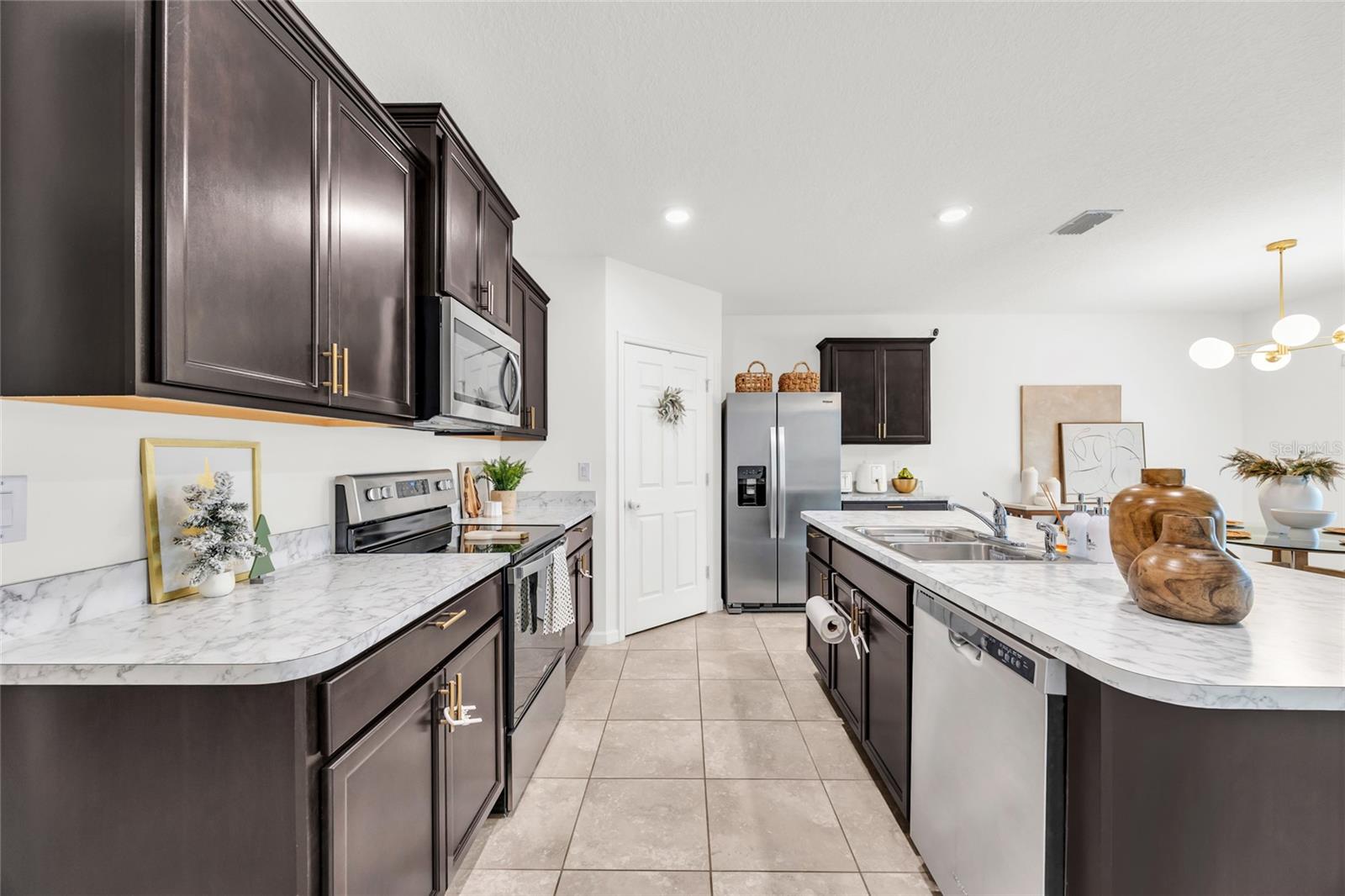 FOREST TRACE - Residential