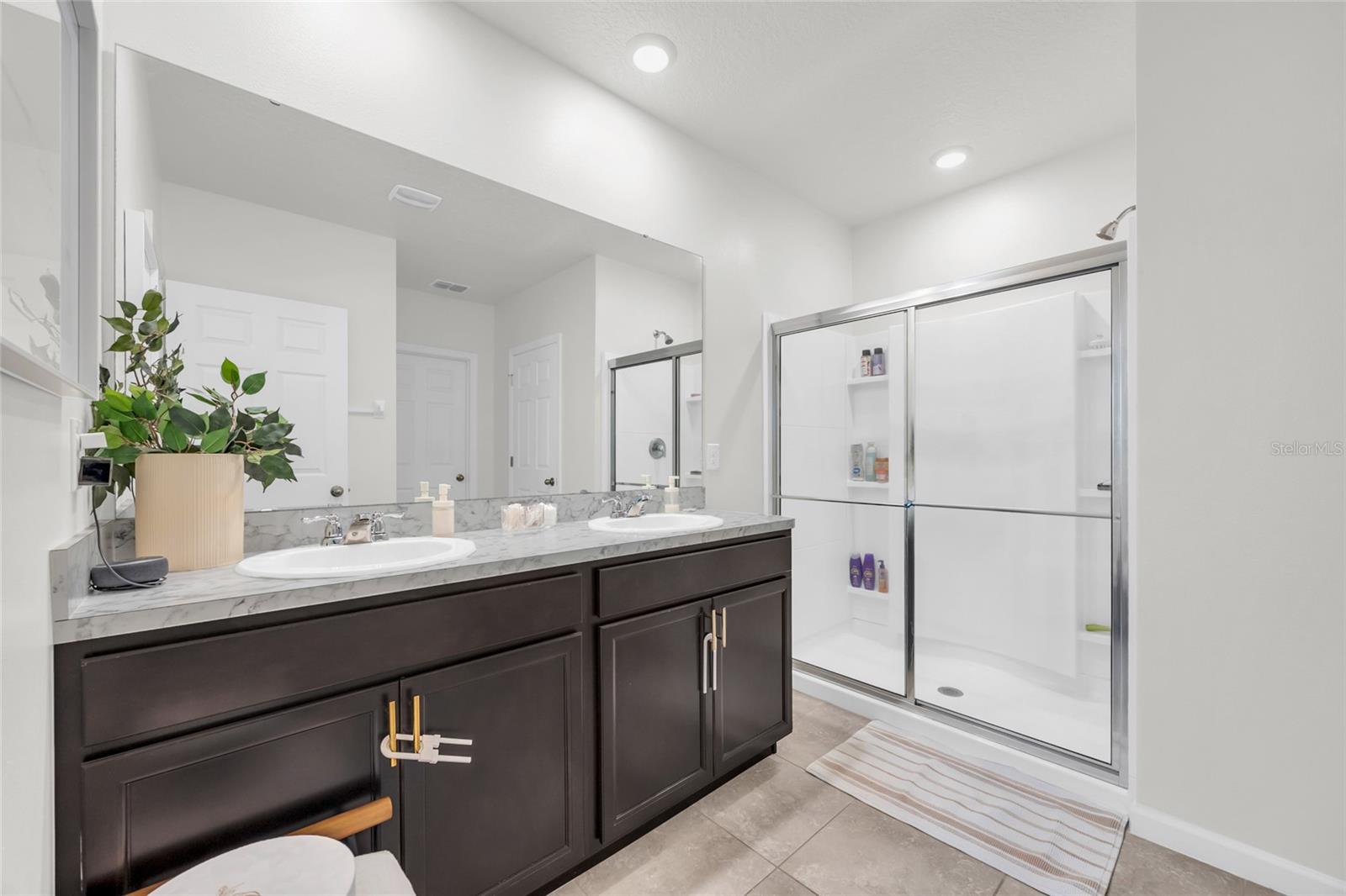 FOREST TRACE - Residential