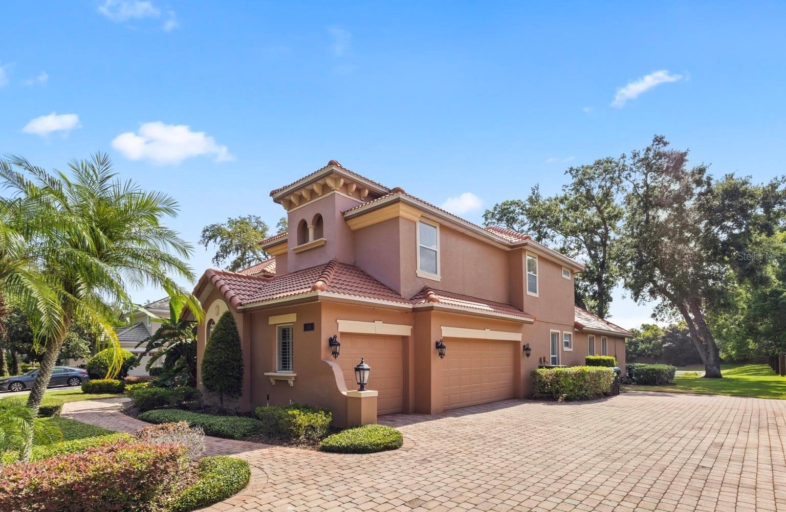 1813 GLENBAY COURT
