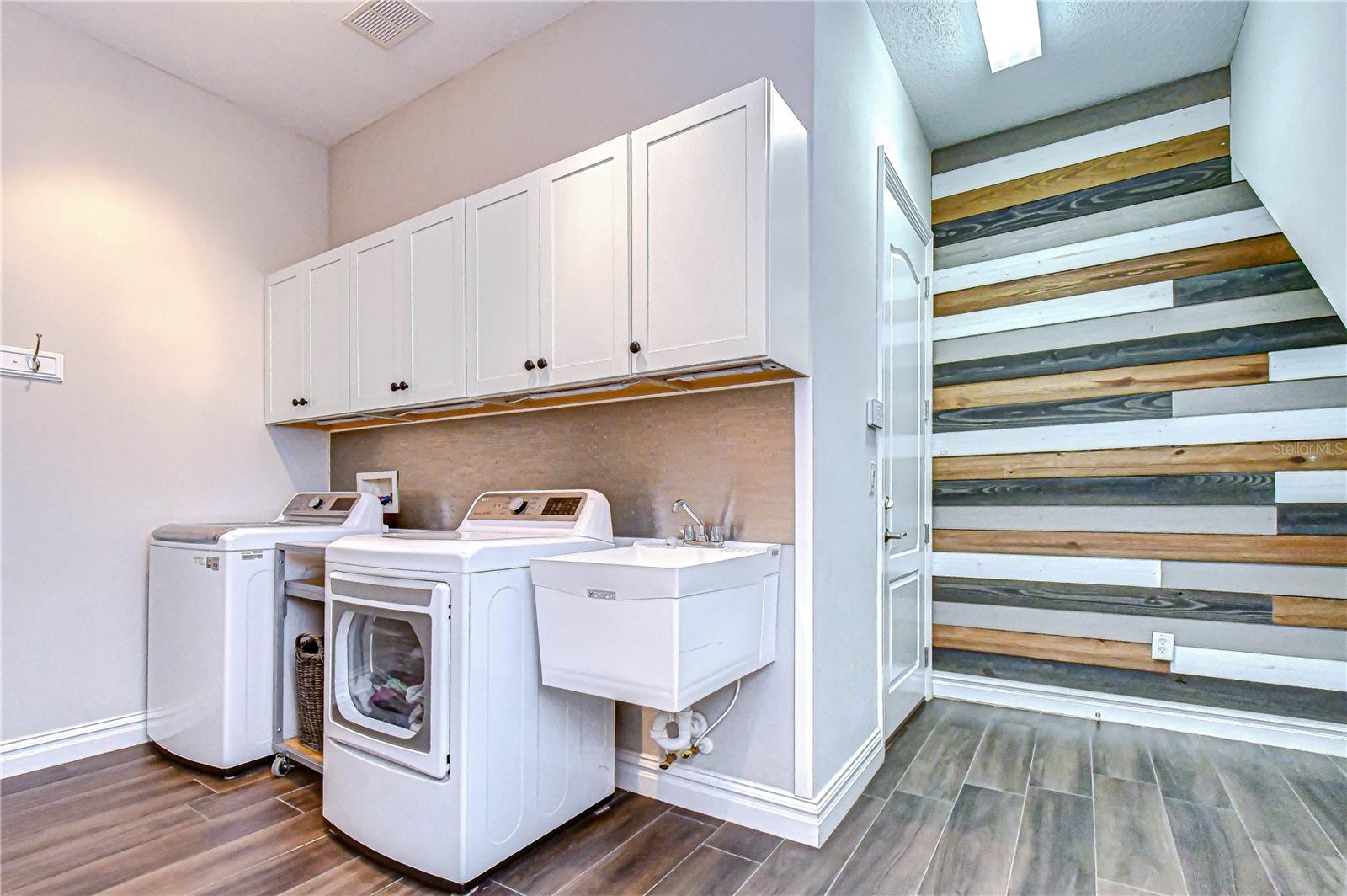 PRESERVE AT FISHHAWK RANCH PHA - Residential