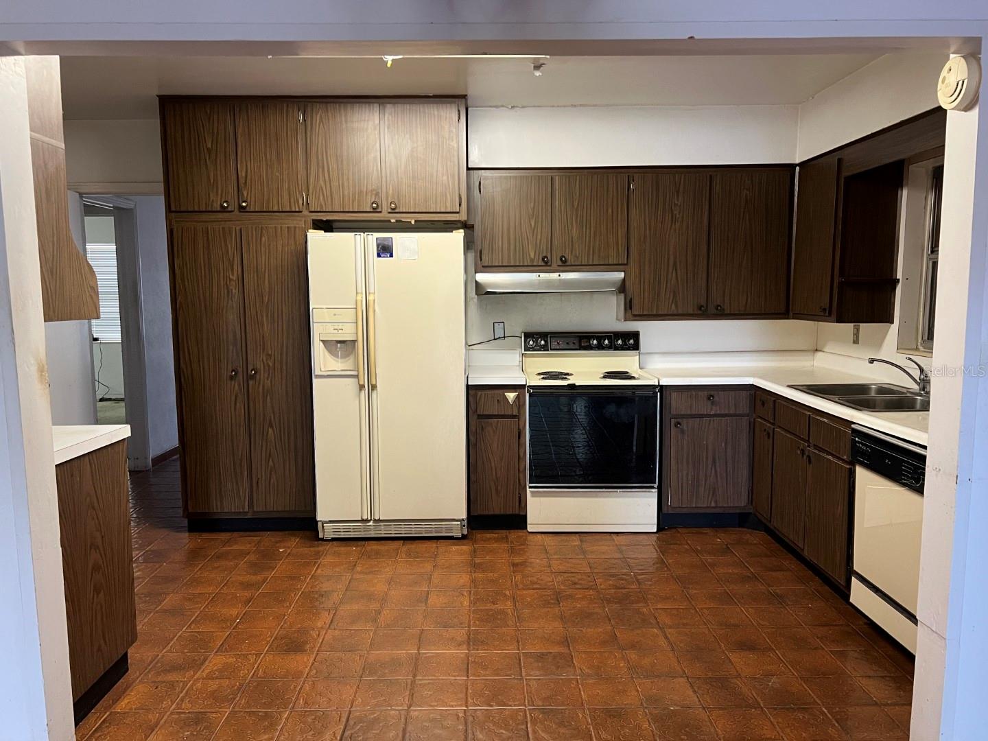 812 S MACDILL AVENUE