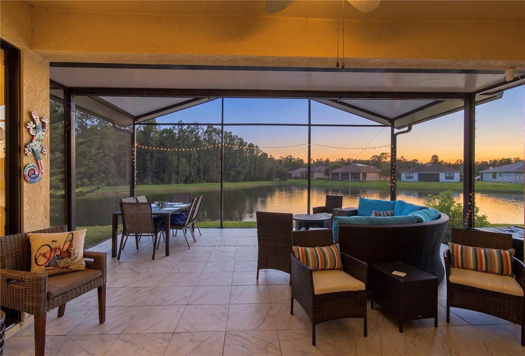 Photo of 318 La Jolla Ln, Kissimmee, FL 34759 (MLS # S5160133)