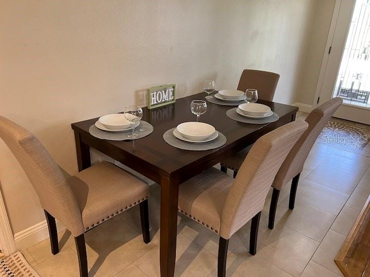 ROTONDA PEBBLE BEACH - Residential Lease