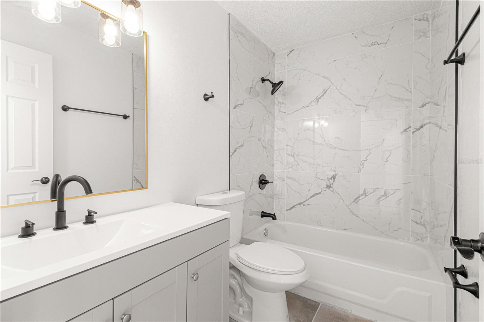 GREENFIELDS 01 - Residential Income