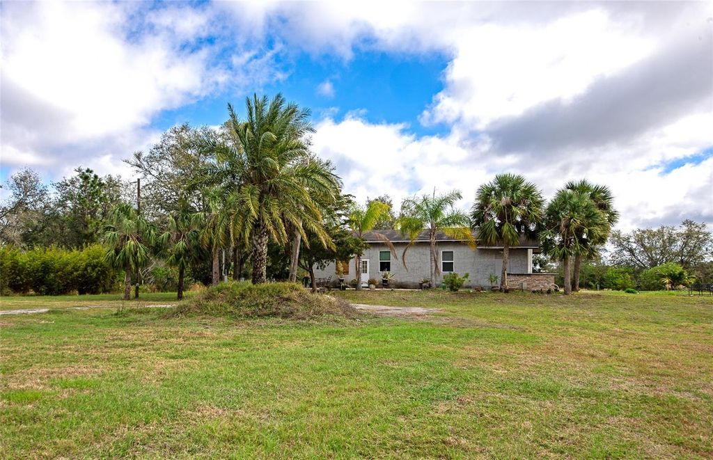 Photo of 6321 279th Street E, Myakka City, FL 34251 (MLS # A4649647)