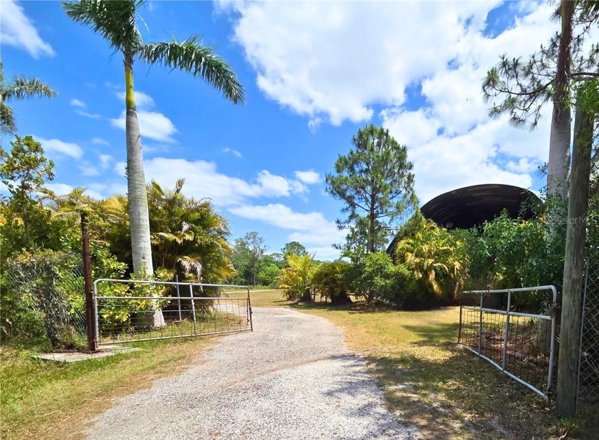 POMELLO PARK - Residential