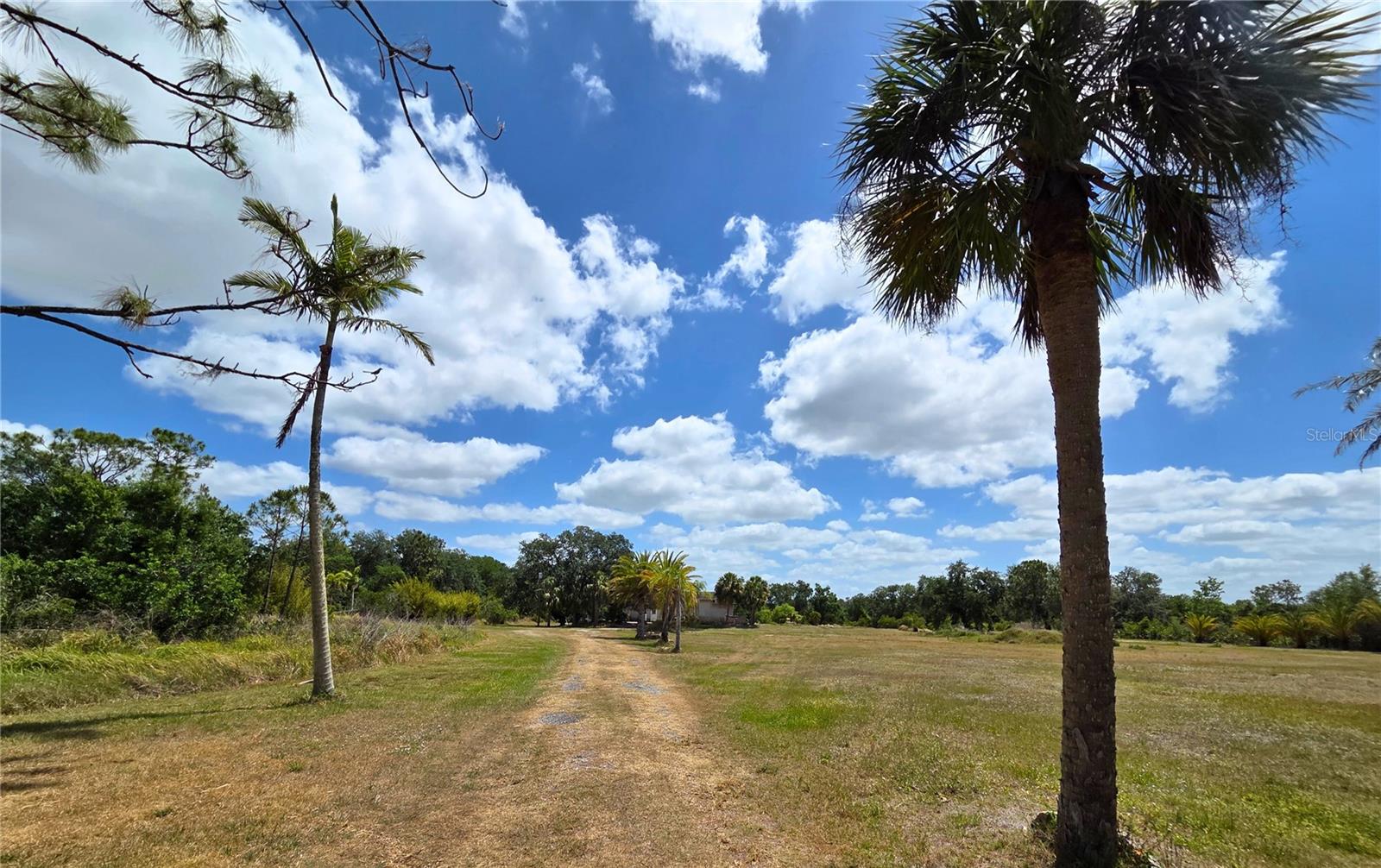 POMELLO PARK - Residential