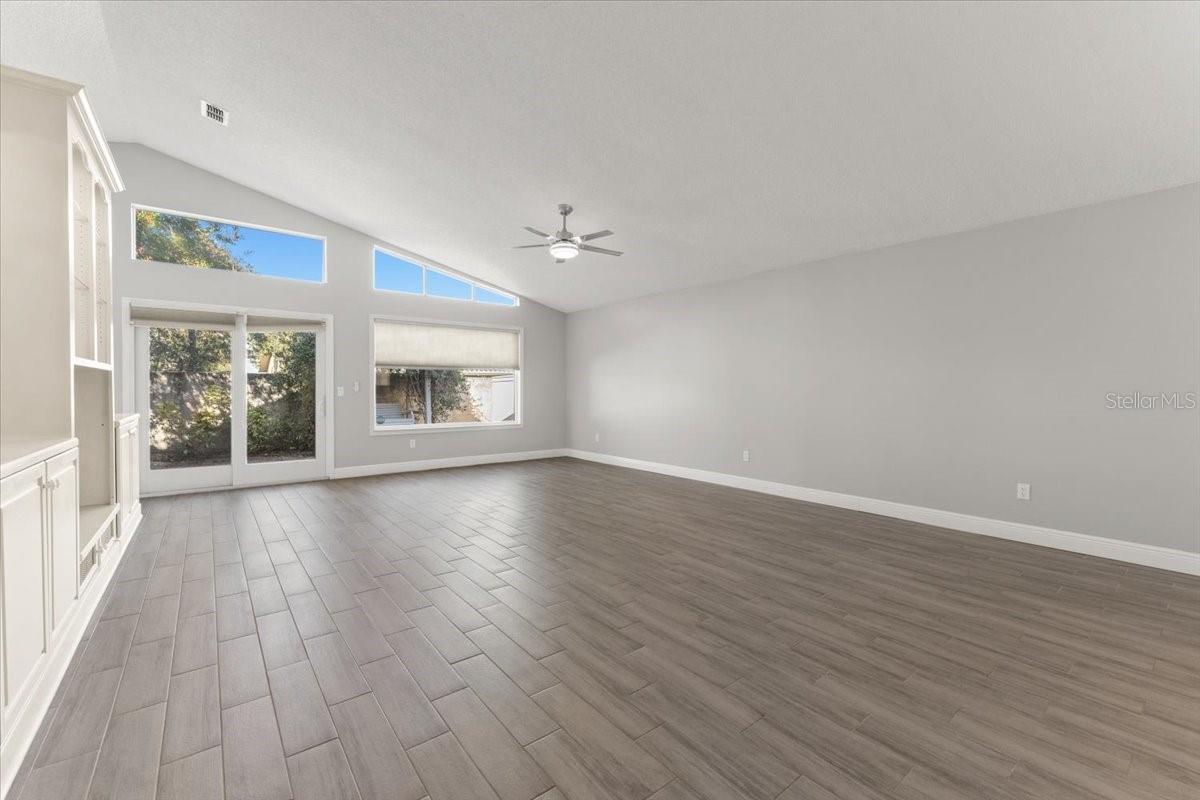 SEAGATE NORTH - Residential