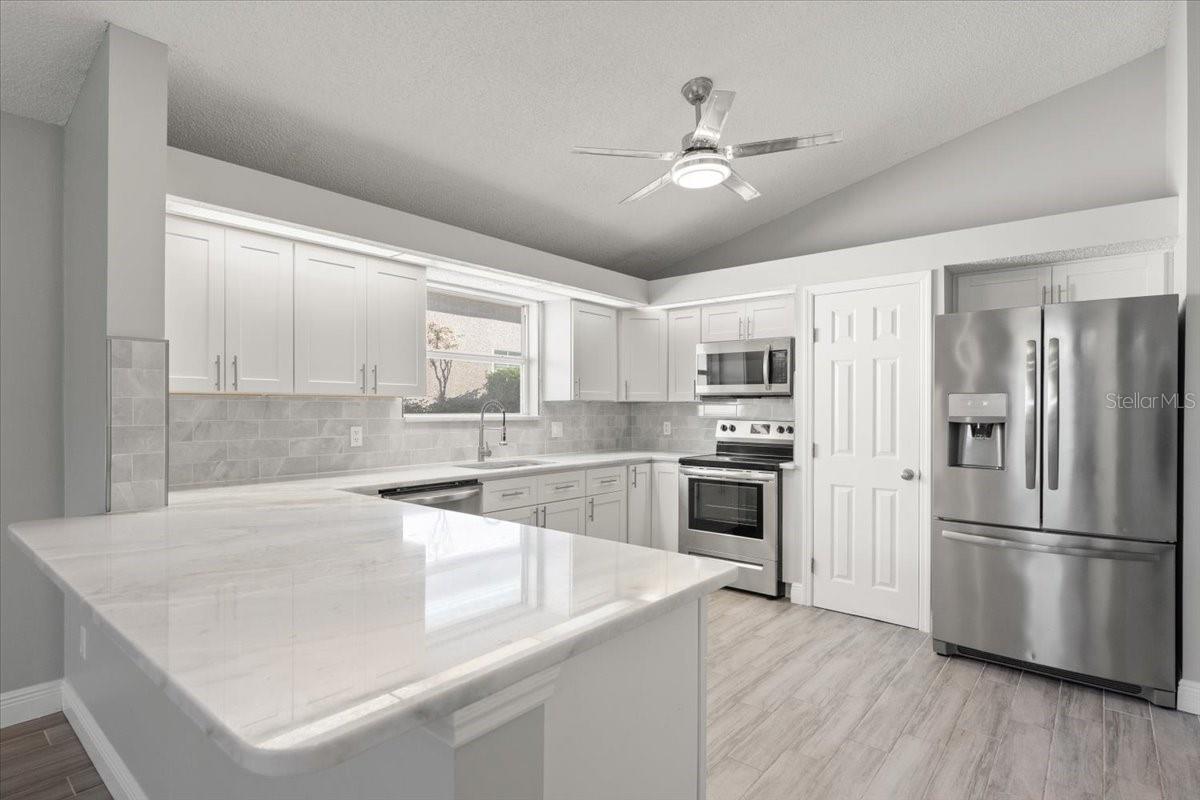 SEAGATE NORTH - Residential