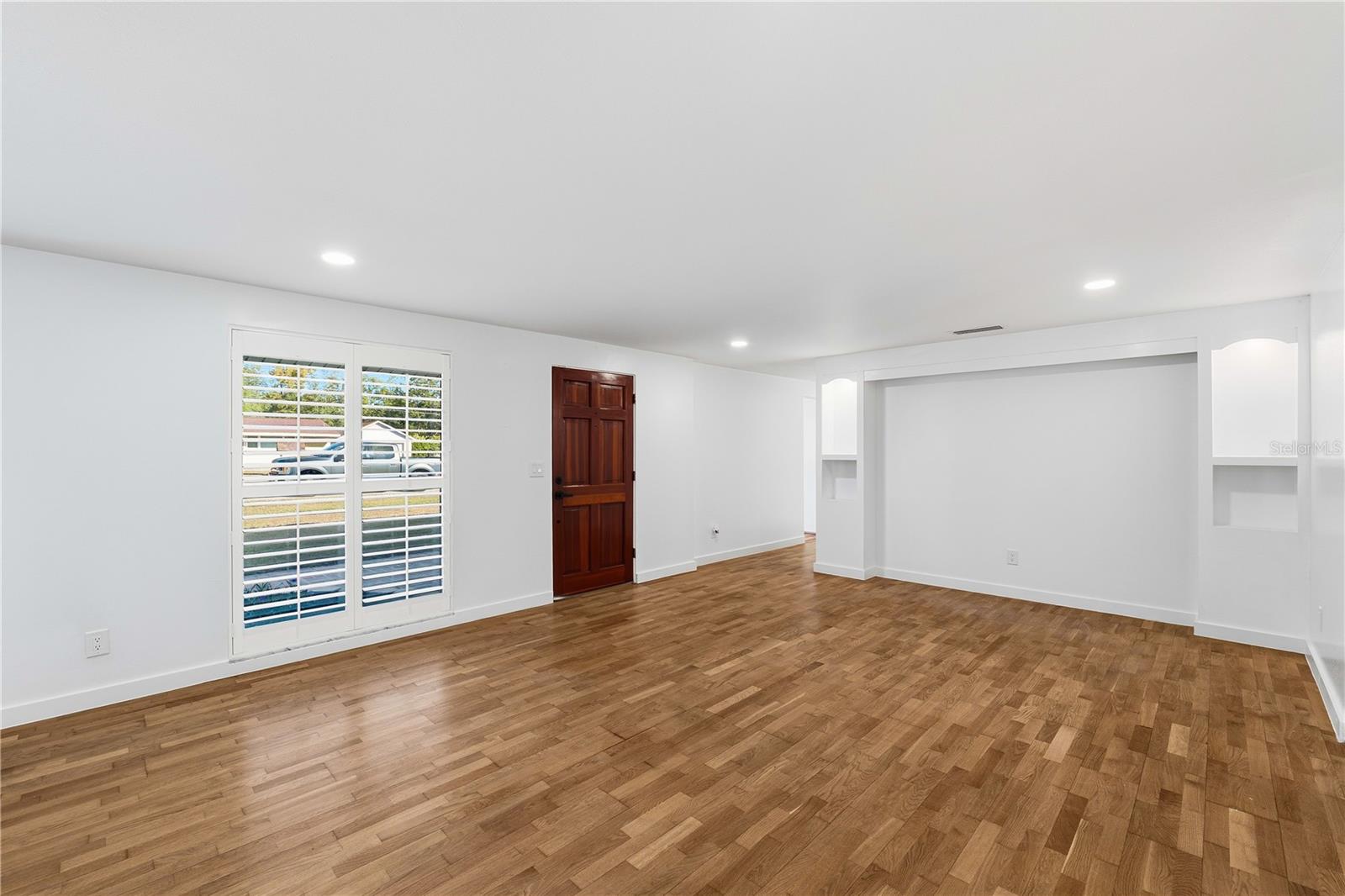 NORTHROP TERRACE - Residential