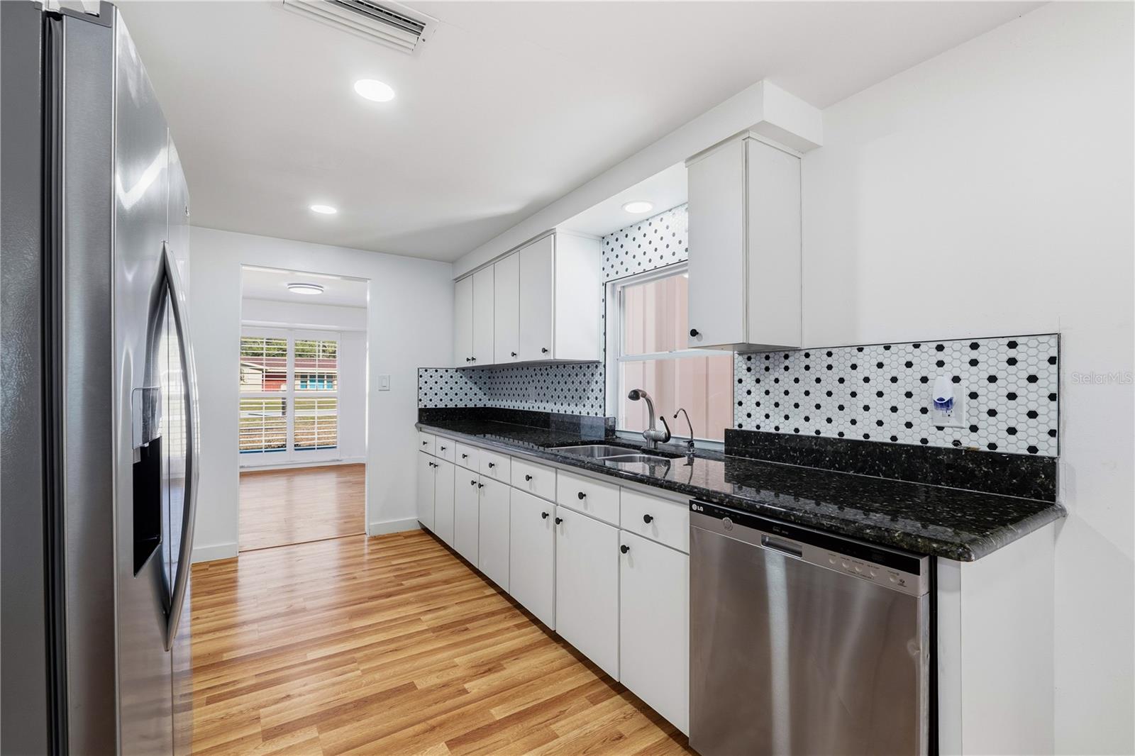 NORTHROP TERRACE - Residential