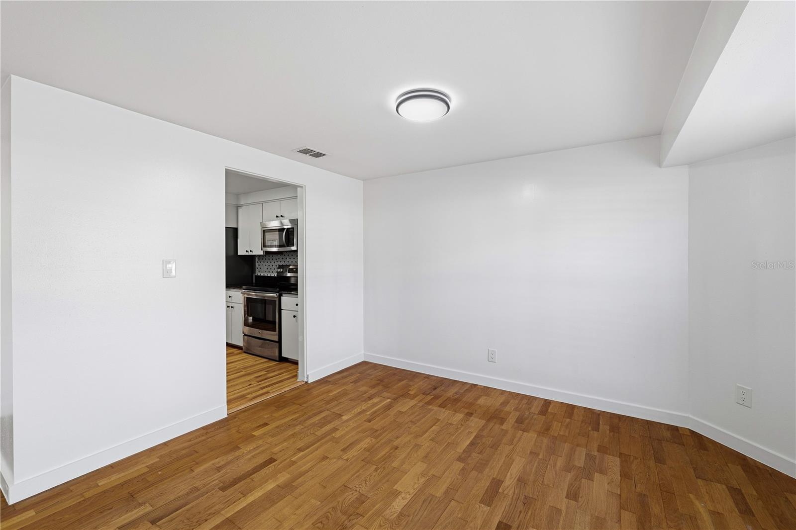 NORTHROP TERRACE - Residential